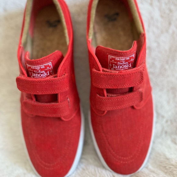 Nike Other - Nike Zoom red Stefan Janoski